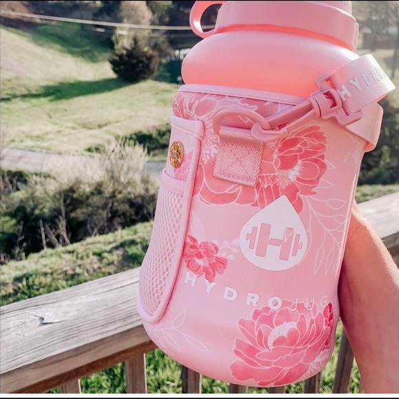 HydroJug Dining Floral Sleeve By Desb Hydrojug Sleeve Poshmark